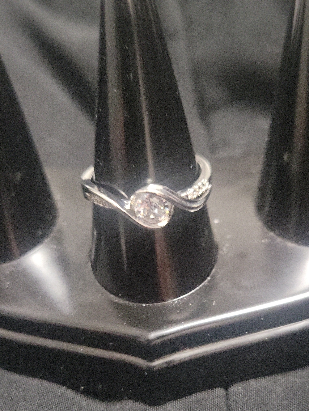 S925 Silver Ring Size 8 With Faux Diamond